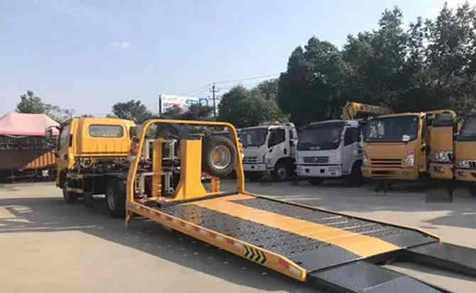 襄都区汽车中途维修案例